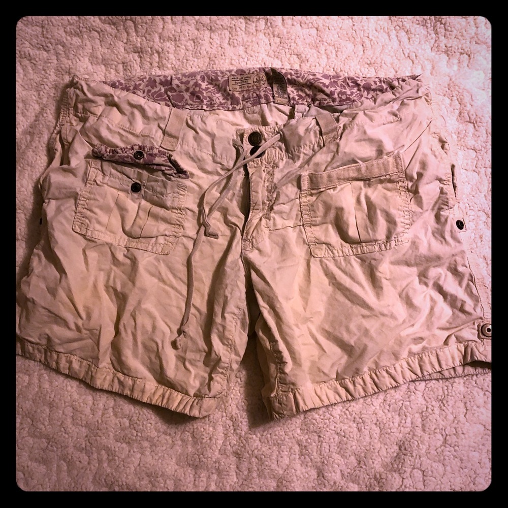 American eagle women’s shorts